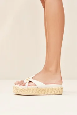 Flats|Platforms><noscript><img width=