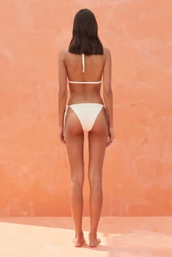 Bikinis><noscript><img width=