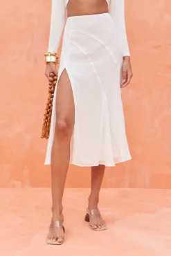 Bottoms><noscript><img width=