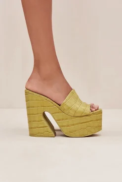 Platforms|Shoes><noscript><img width=