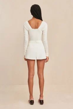 Tops><noscript><img width=