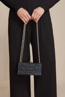 Crossbody Bags|Clutches><noscript><img width=