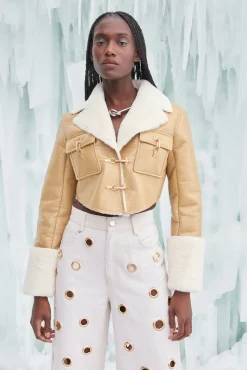 Outerwear><noscript><img width=