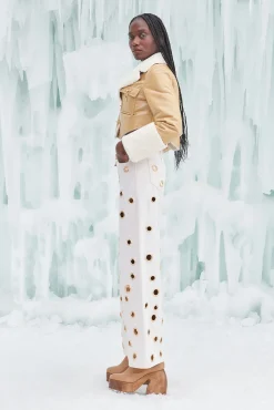 Outerwear><noscript><img width=