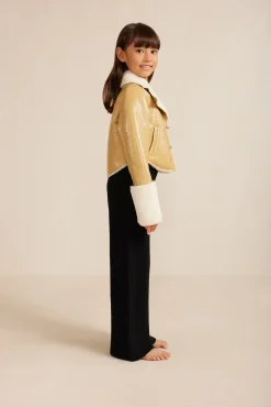 Kids><noscript><img width=