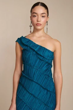 Gowns><noscript><img width=