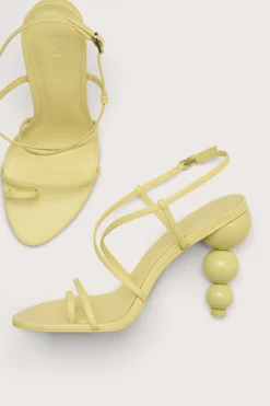 Sandals|Shoes><noscript><img width=