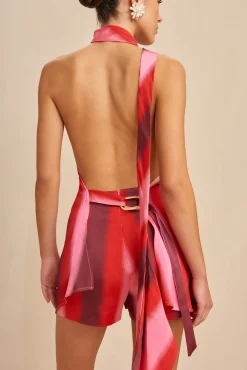 Tops><noscript><img width=